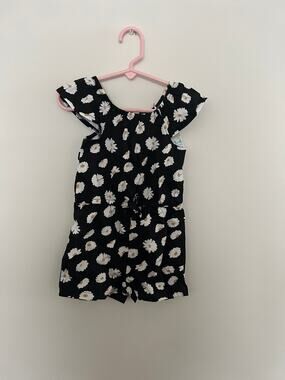 Primark Romper *Size 3-4*